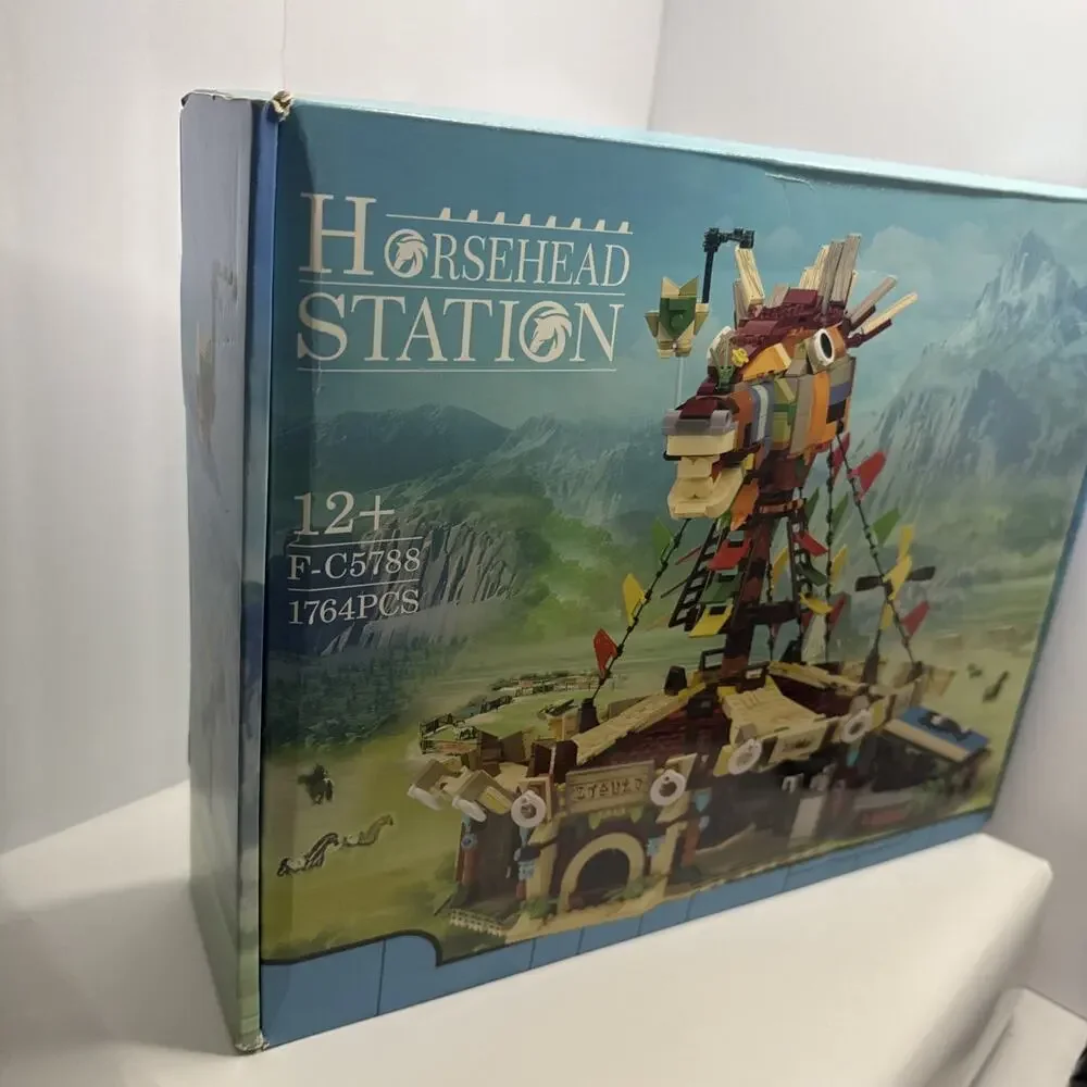 Creative Horse Station Building Kit 1764 PCS